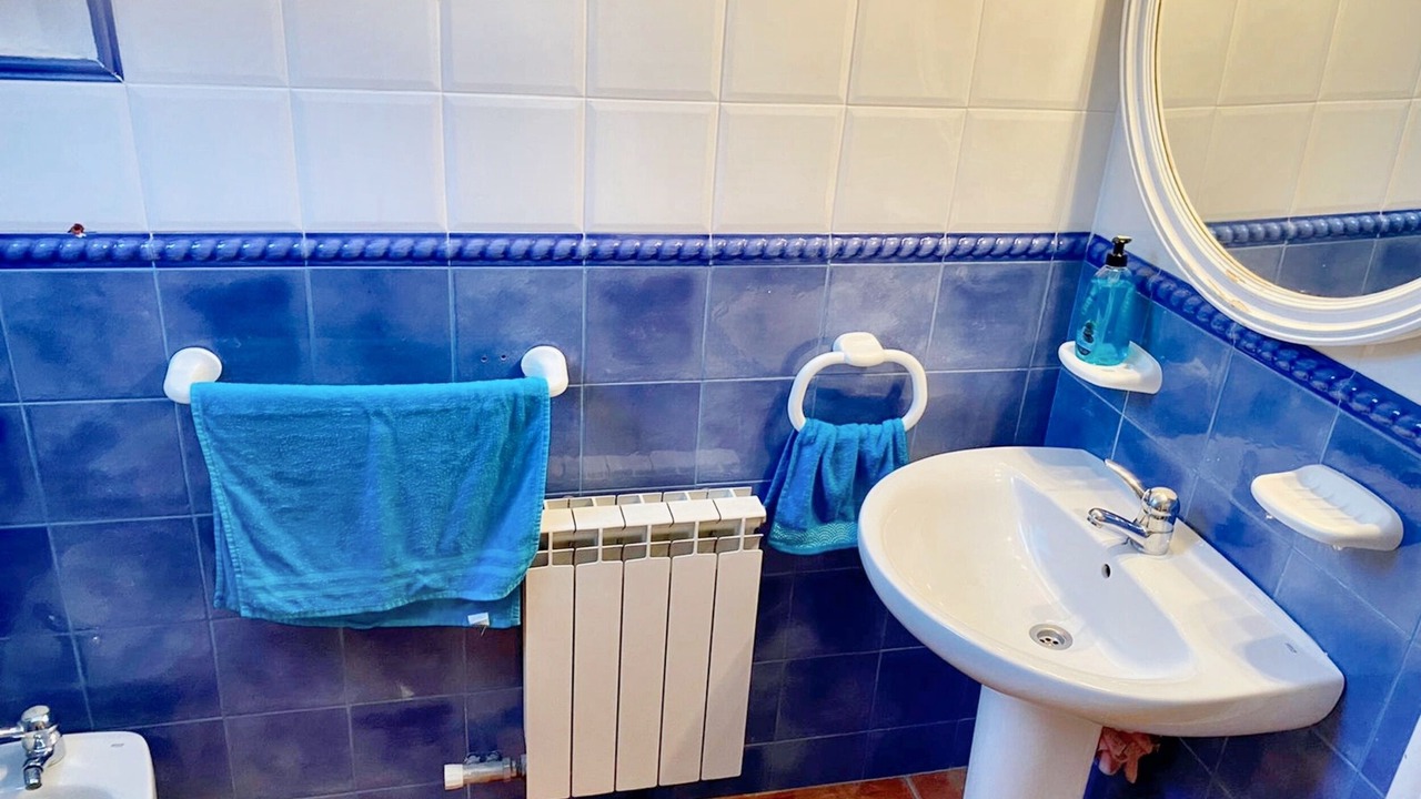 Photo of Bathroom in Logrono Historic Centre