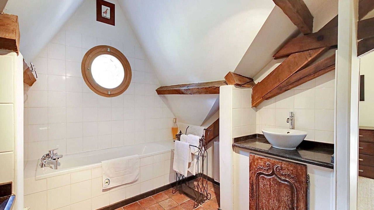 Photo of Bathroom in Raizeux