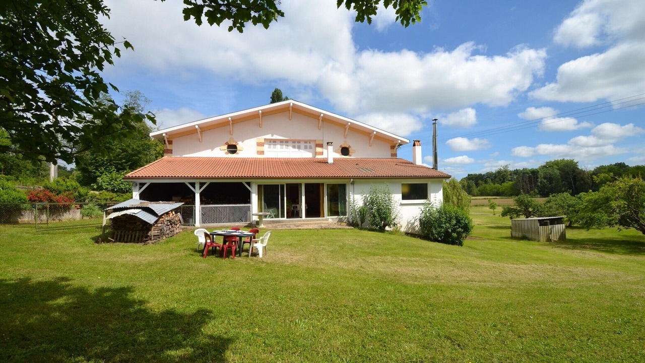 Photo of Outdoor in Camiran