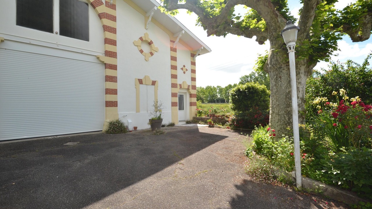 Photo of Outdoor in Camiran