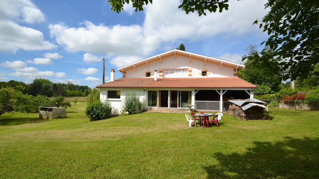 Photo of Outdoor in Camiran