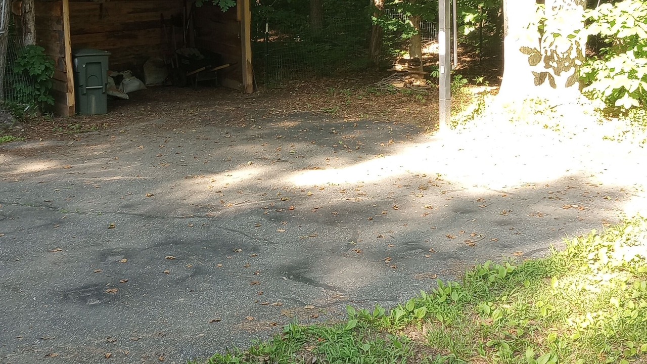 Photo of Outdoor in Red House