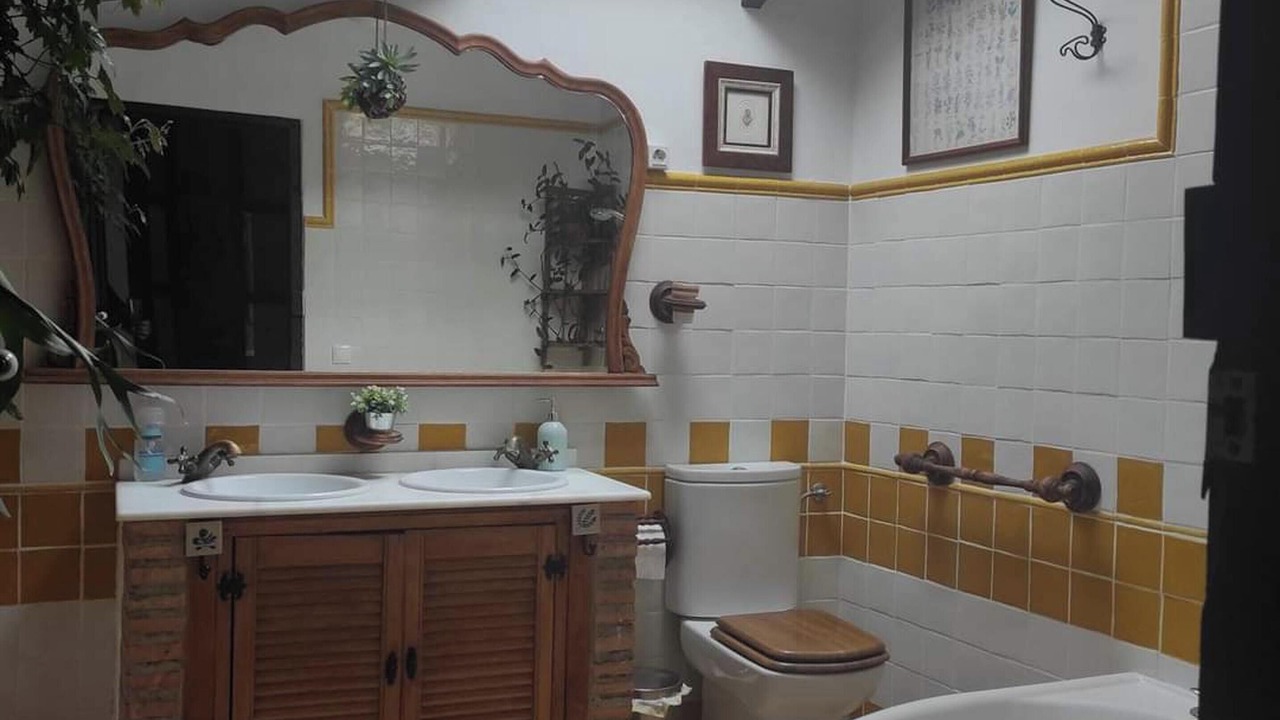 Photo of Bathroom in Sorihuela del Guadalimar