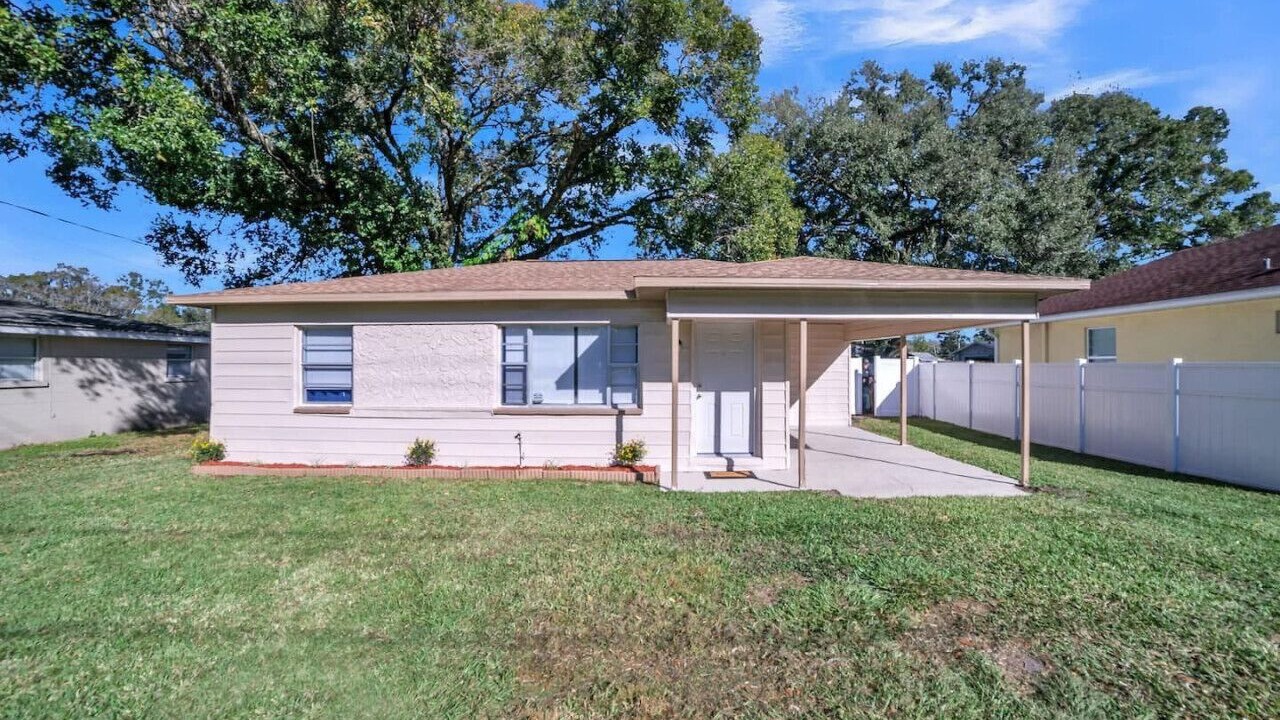 Photo of Outdoor in Plant City