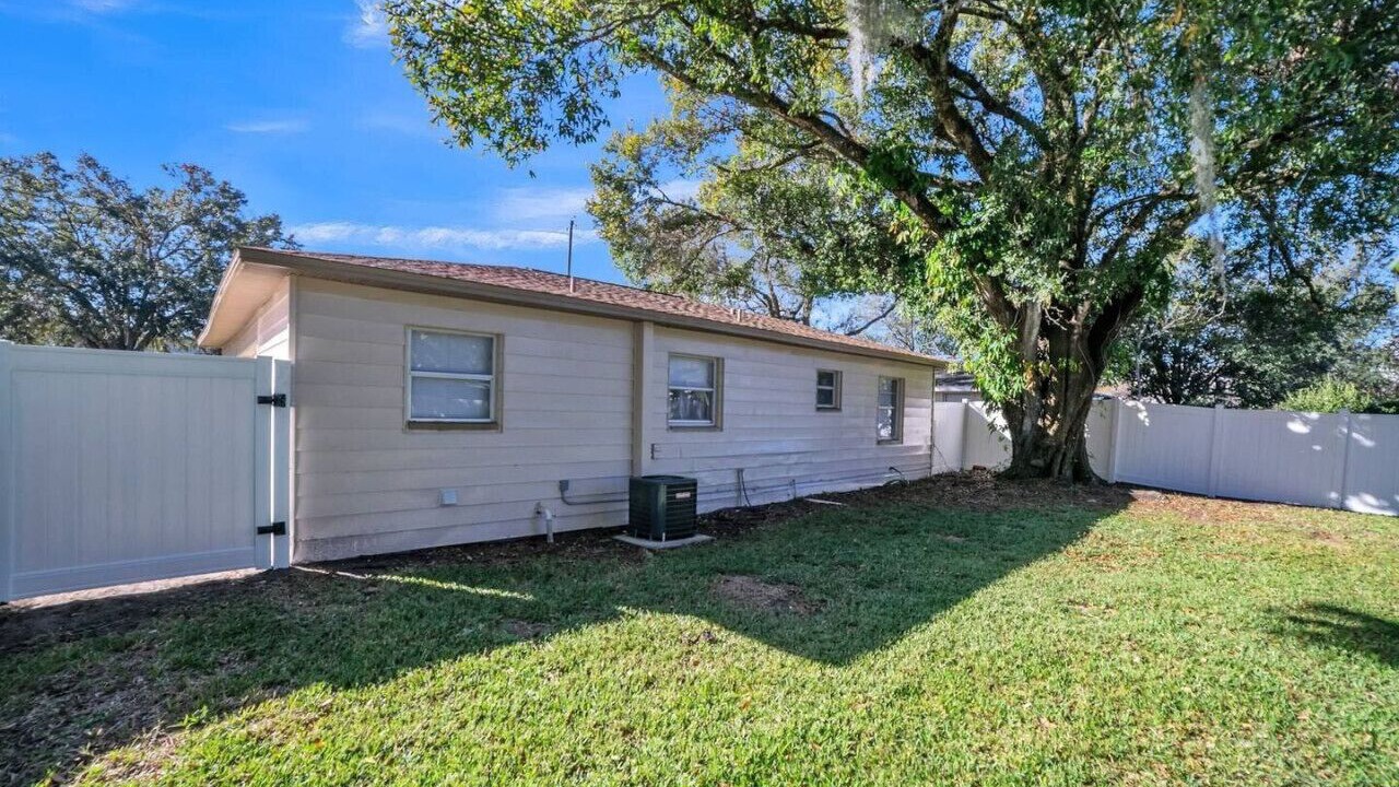 Photo of Outdoor in Plant City