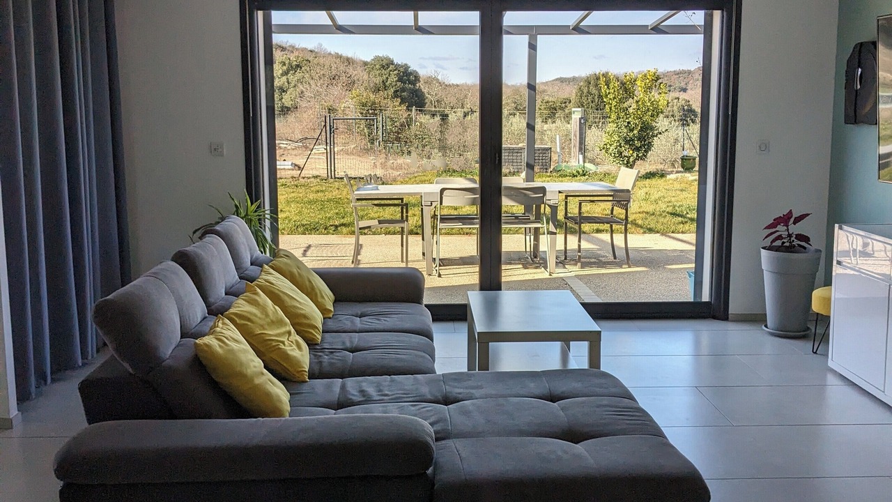 Photo of Livingroom in Saint-Andre-d'Olerargues