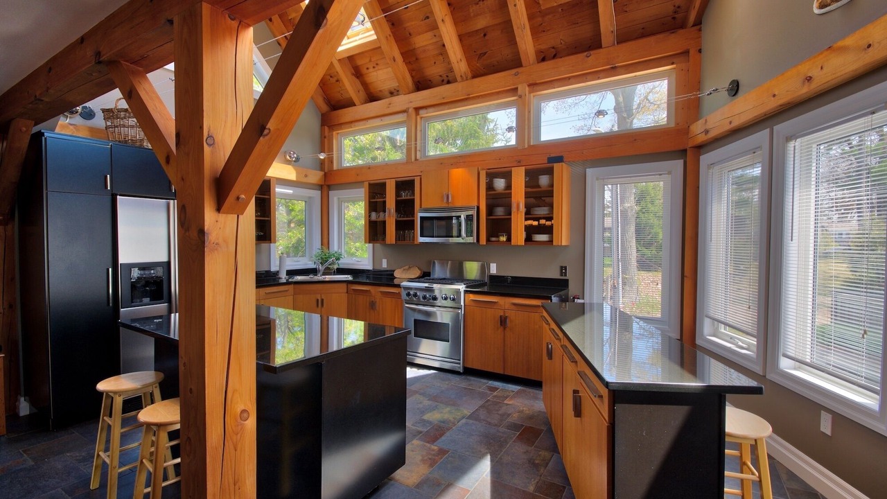 Photo of Kitchen in Grand Bend