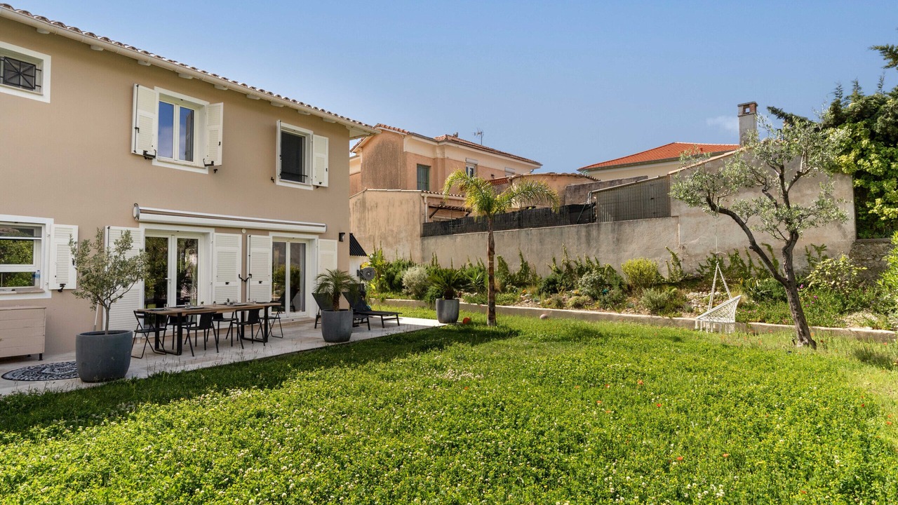 Photo of Outdoor in Saint Antoine