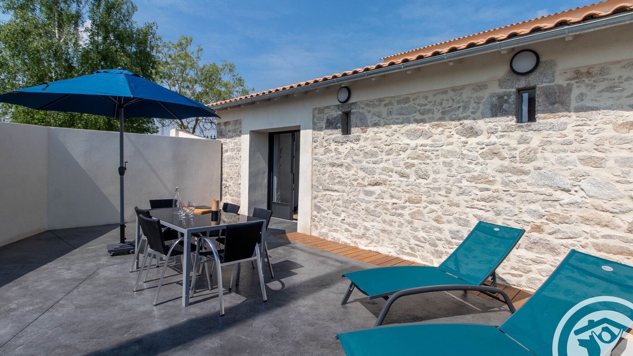 Photo of Outdoor in Torfou