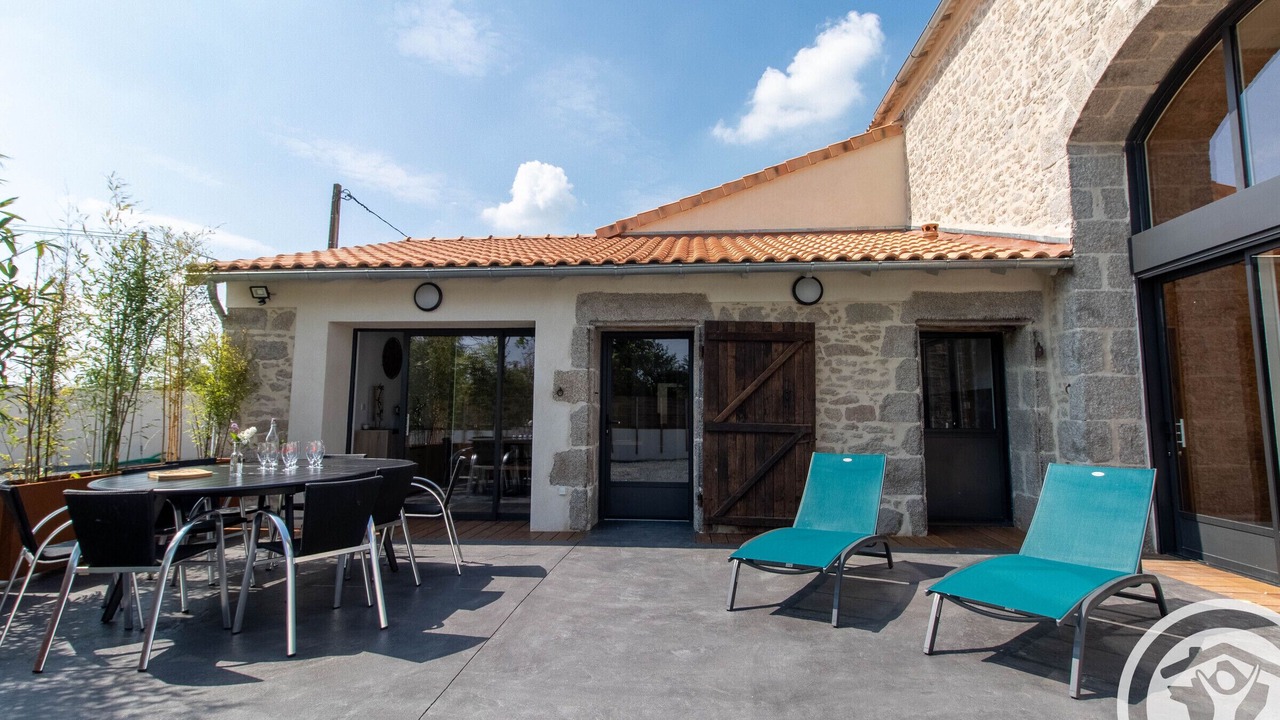 Photo of Outdoor in Torfou