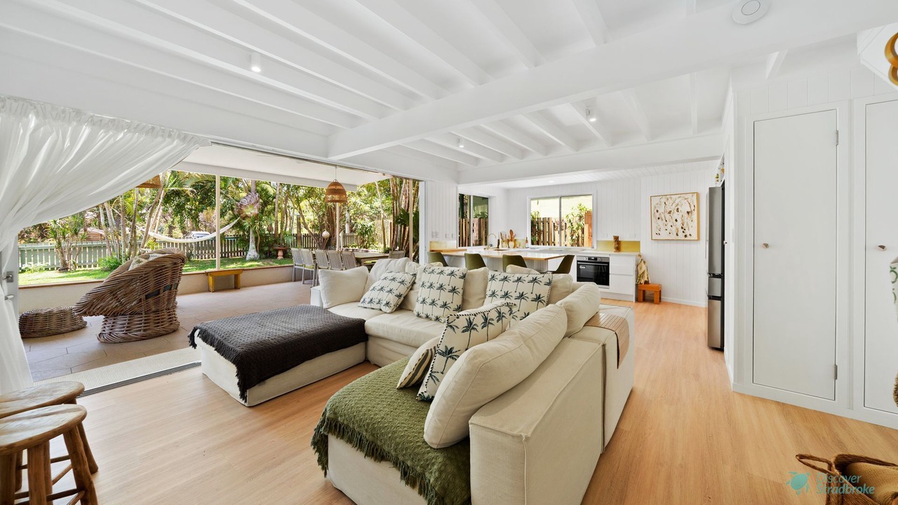 Photo of Livingroom in Point Lookout