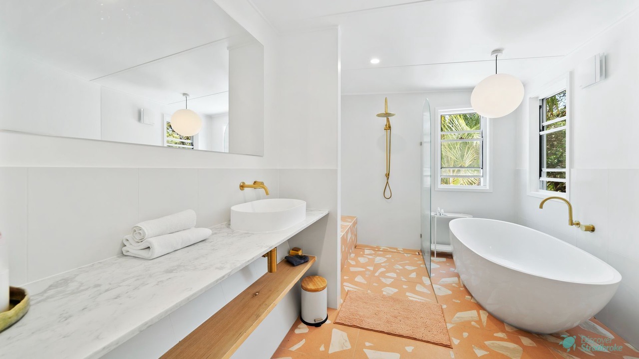 Photo of Others in Point Lookout