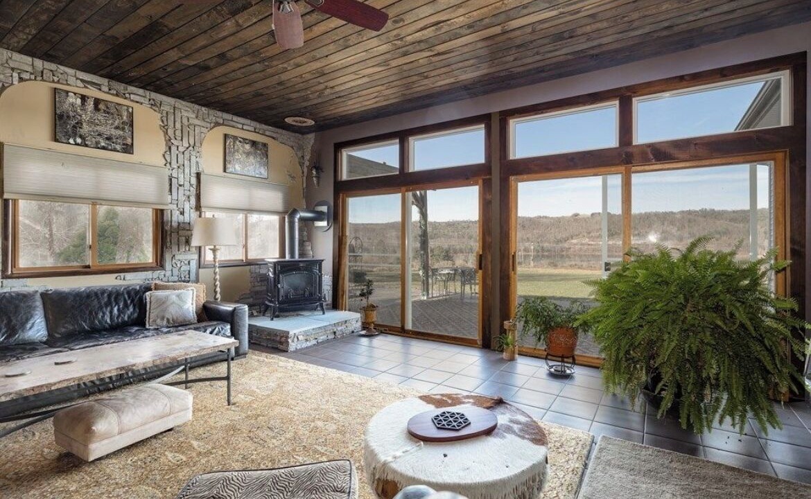 Photo of Livingroom in Millerton