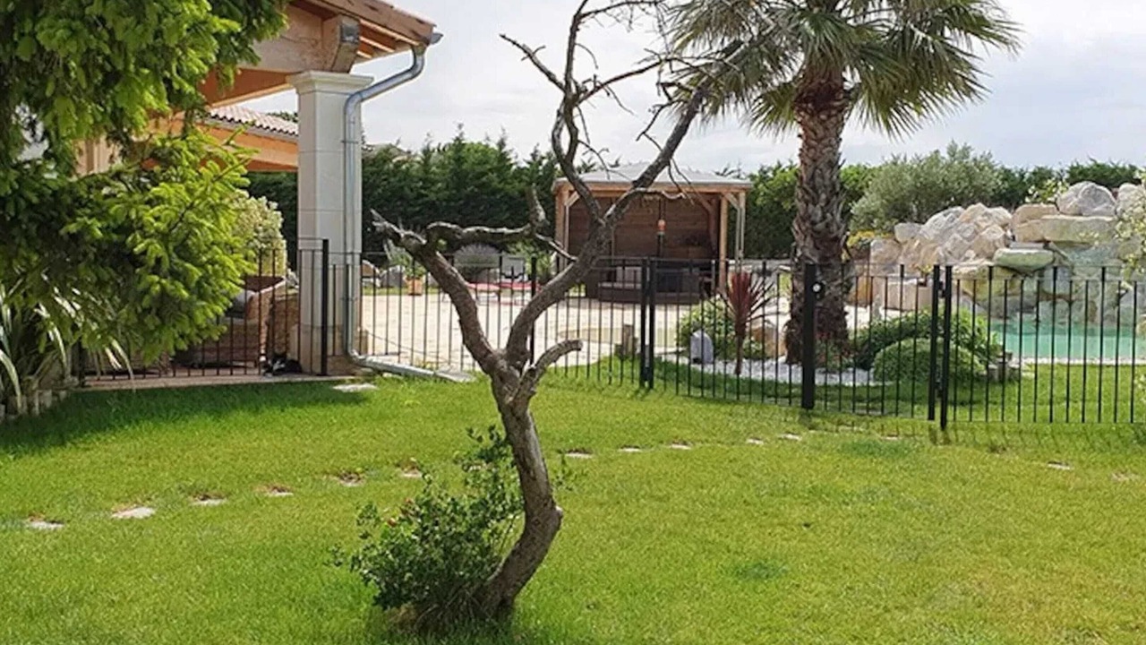 Photo of Outdoor in Rochegude