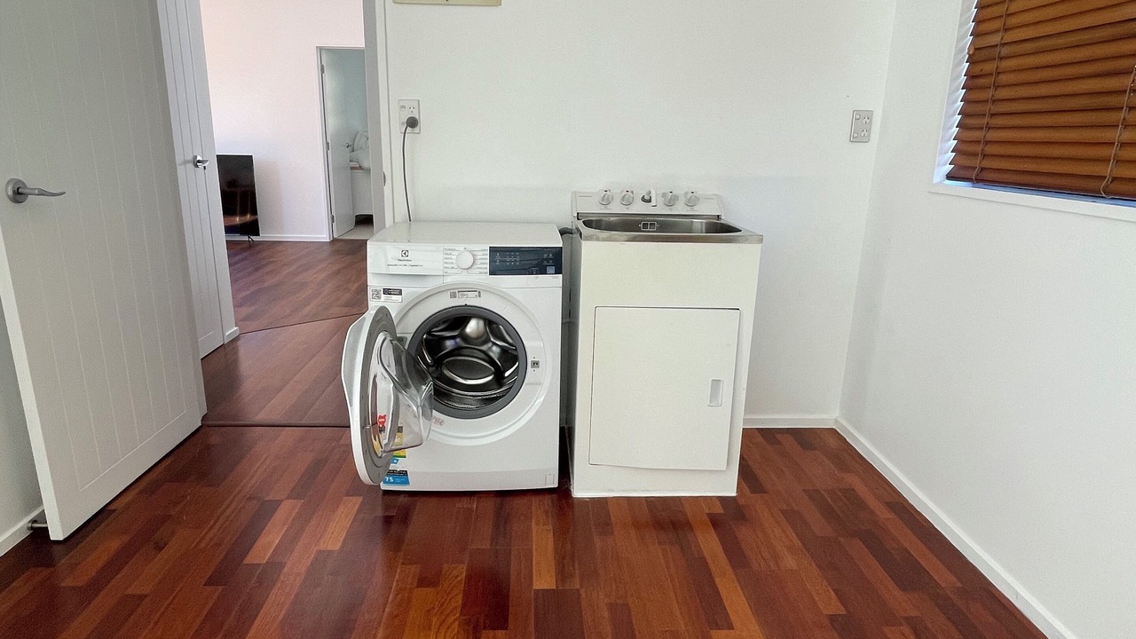 Photo of Others in Long Bay