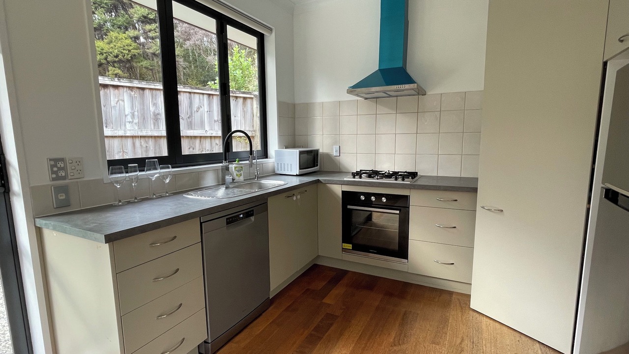 Photo of Kitchen in Long Bay
