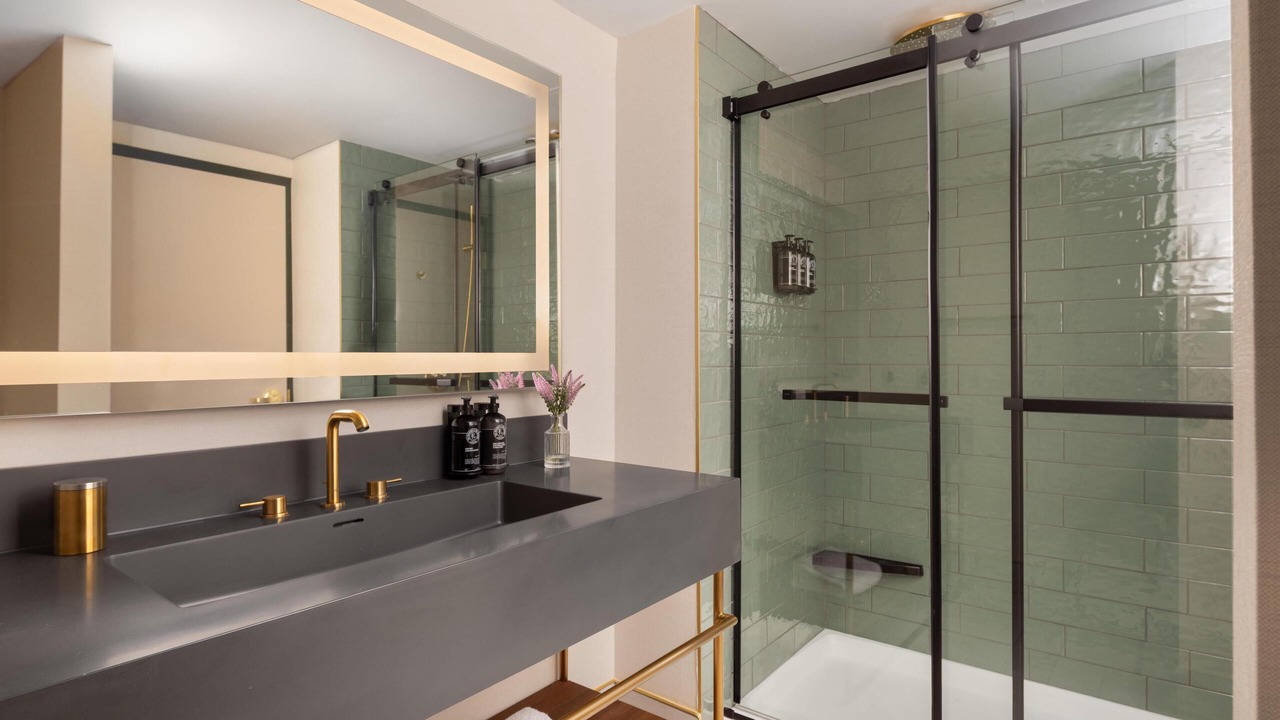 Photo of Bathroom in Rutledge Hill
