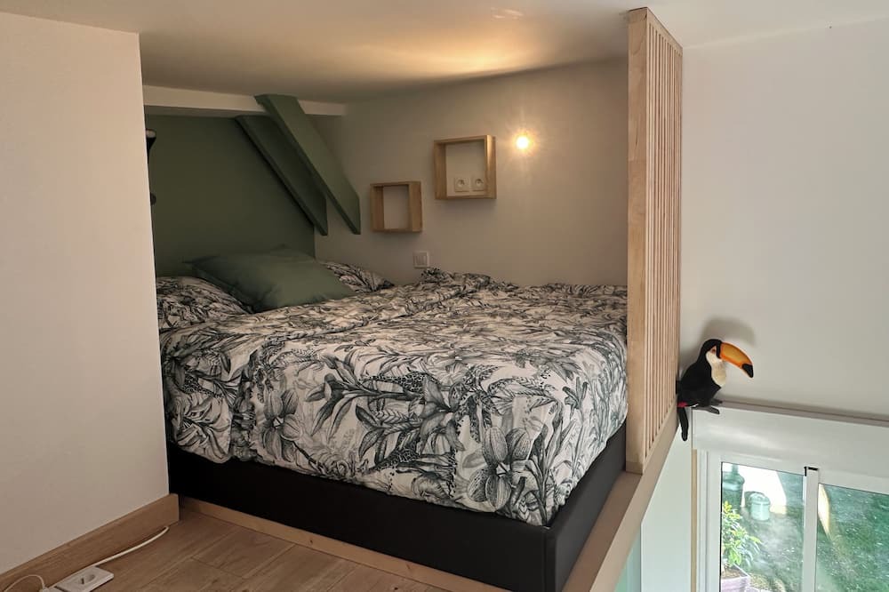 Photo of Others in Plesse