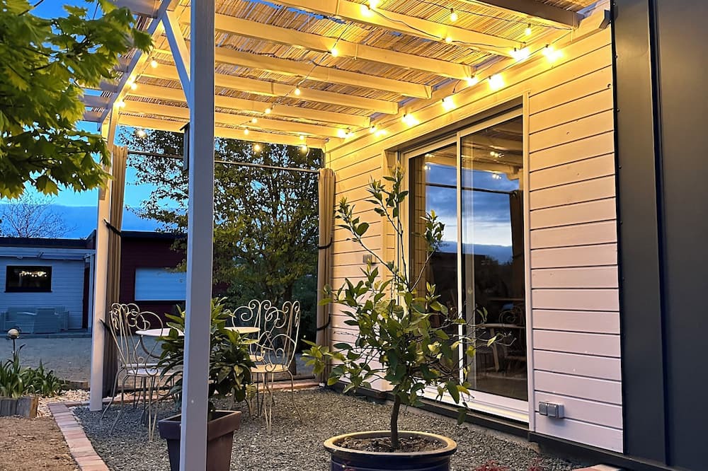 Photo of Outdoor in Plesse