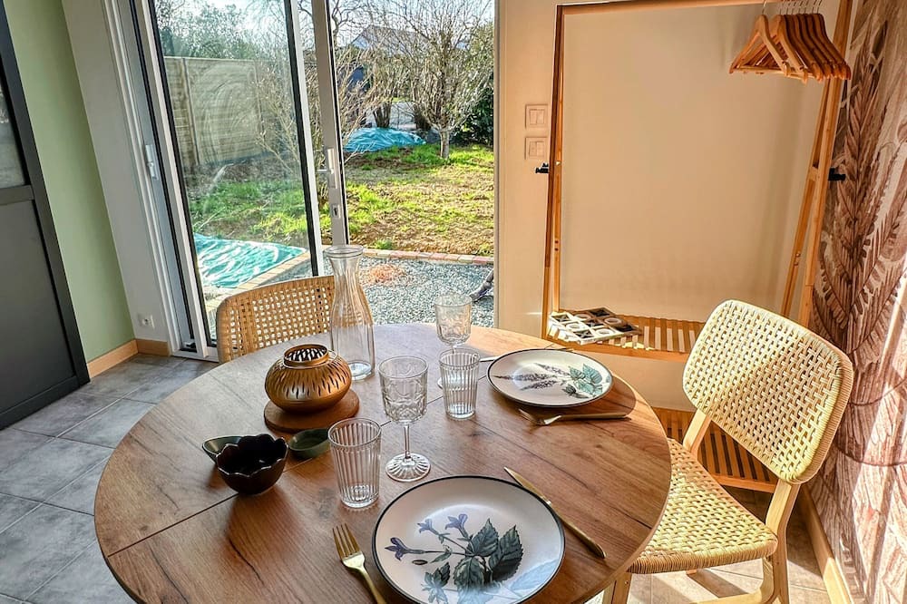 Photo of Others in Plesse