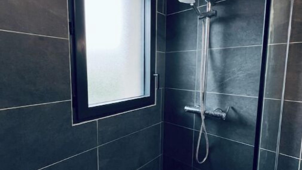 Photo of Bathroom in Luzarches