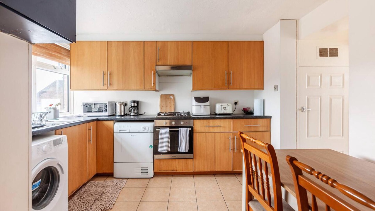 Photo of Kitchen in Waltham Abbey