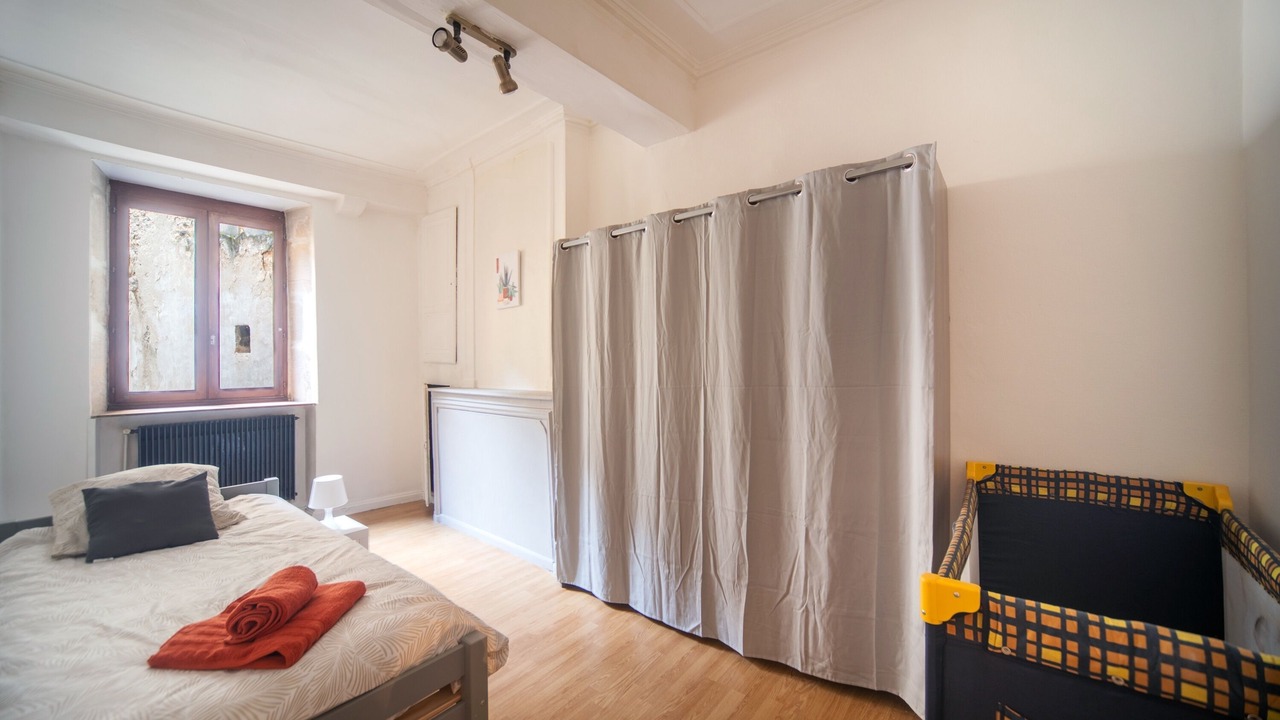 Photo of Others in Saint-Amour