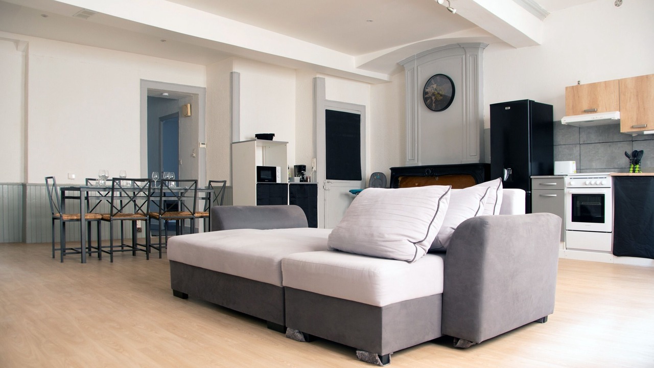 Photo of Others in Saint-Amour