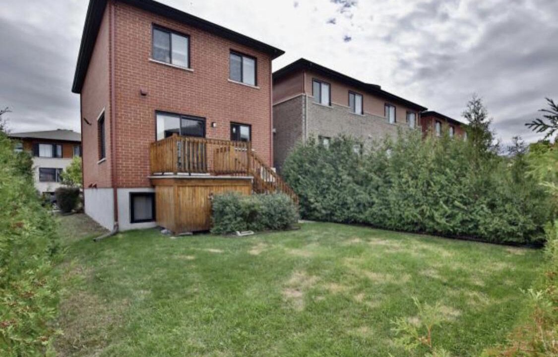 Photo of Outdoor in Brossard