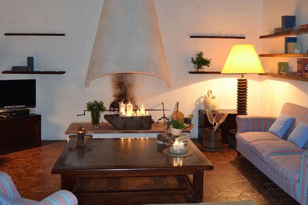 Photo of Livingroom in Cubelles