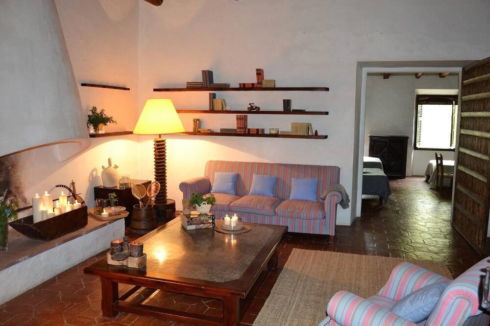Photo of Livingroom in Cubelles