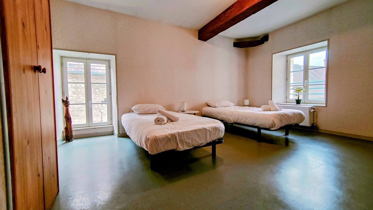 Photo of Others in Mige