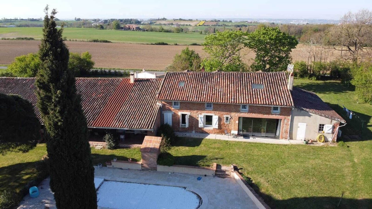 Photo of Outdoor in Pin-Balma