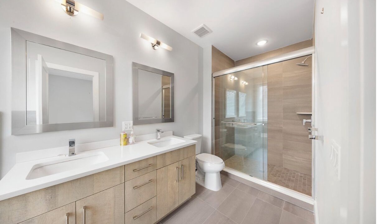 Photo of Others in Cliffside Park