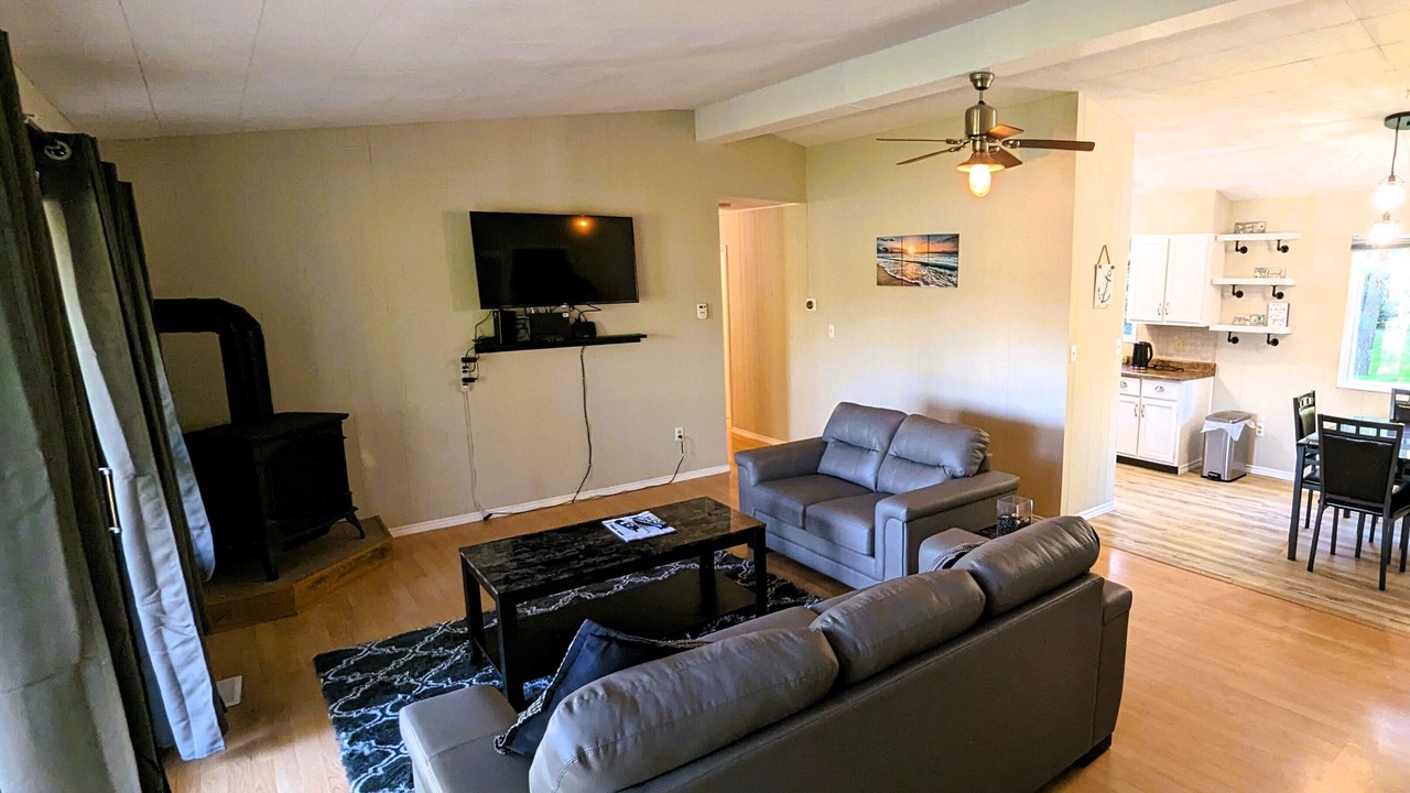 Photo of Livingroom in Port Franks