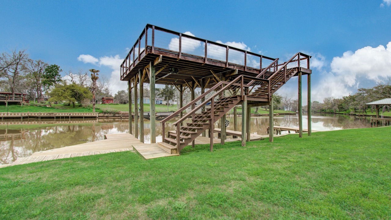 Photo of Outdoor in Wild Peach Village