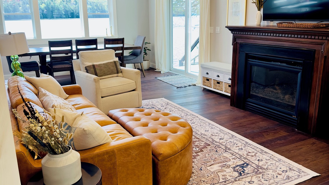 Photo of Livingroom in West Enfield