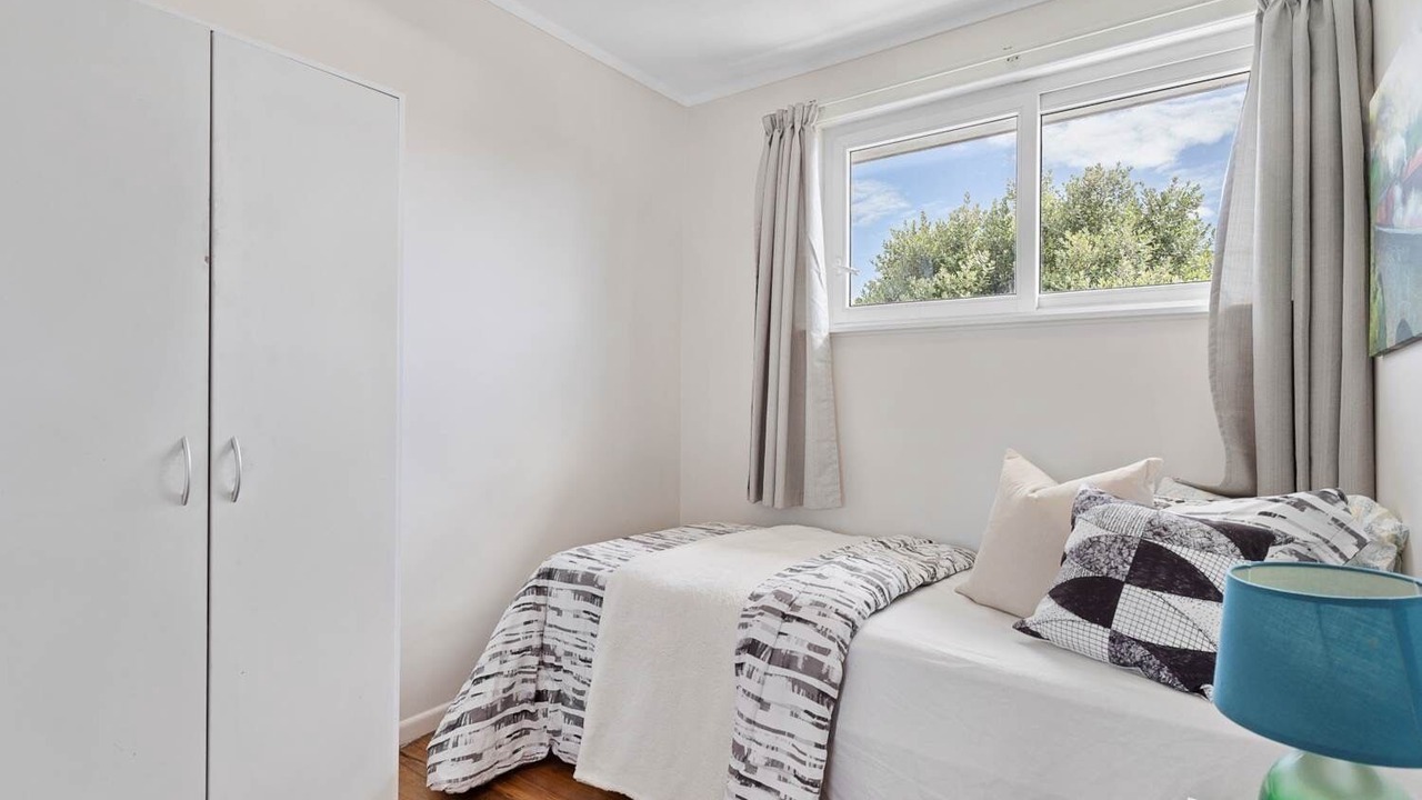 Photo of Others in Sandringham