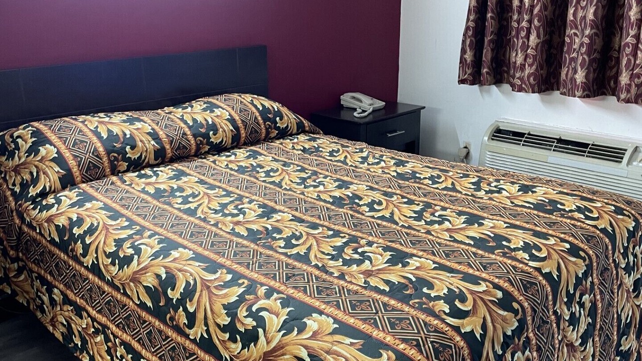 Photo of Bedroom in Vauxhall