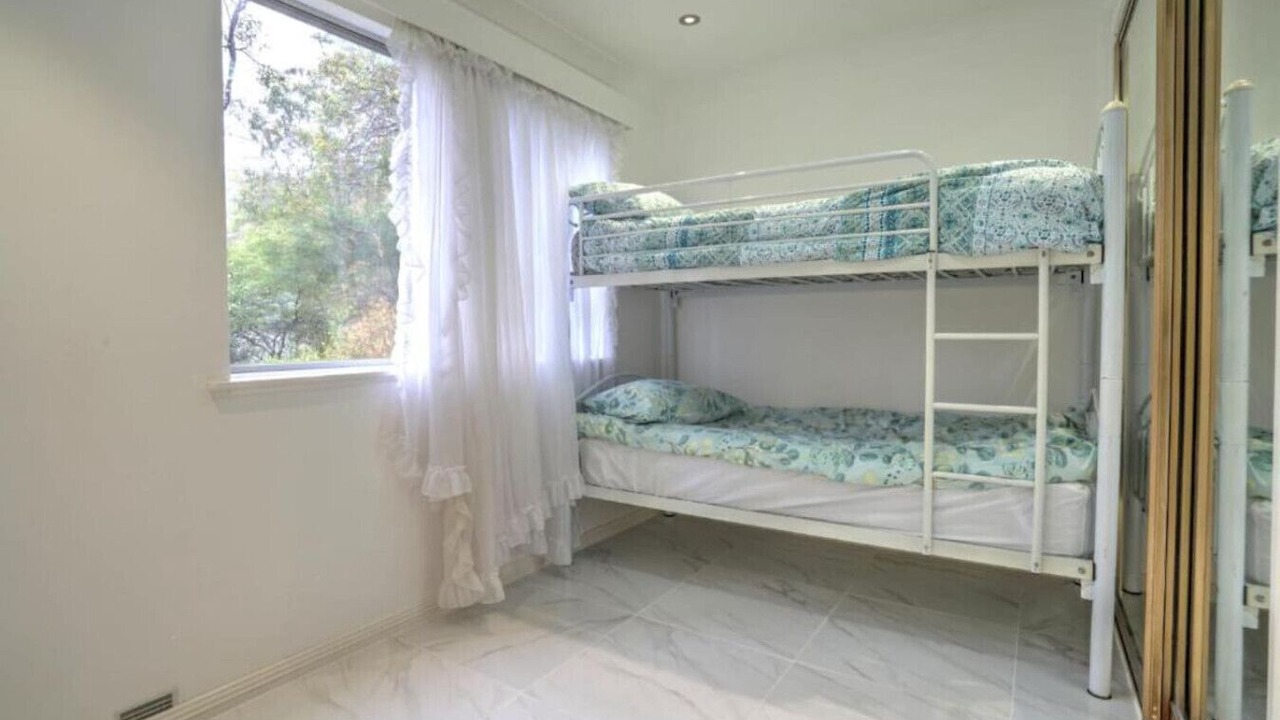 Photo of Others in Tascott