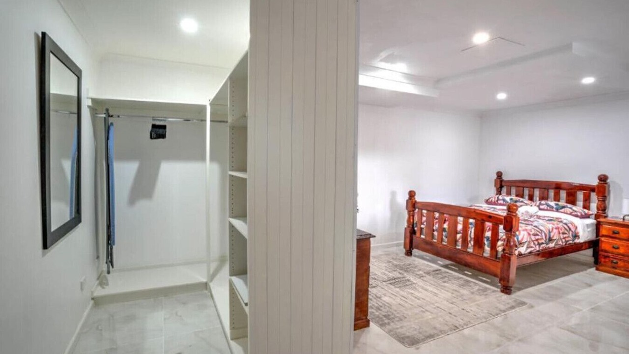 Photo of Others in Tascott