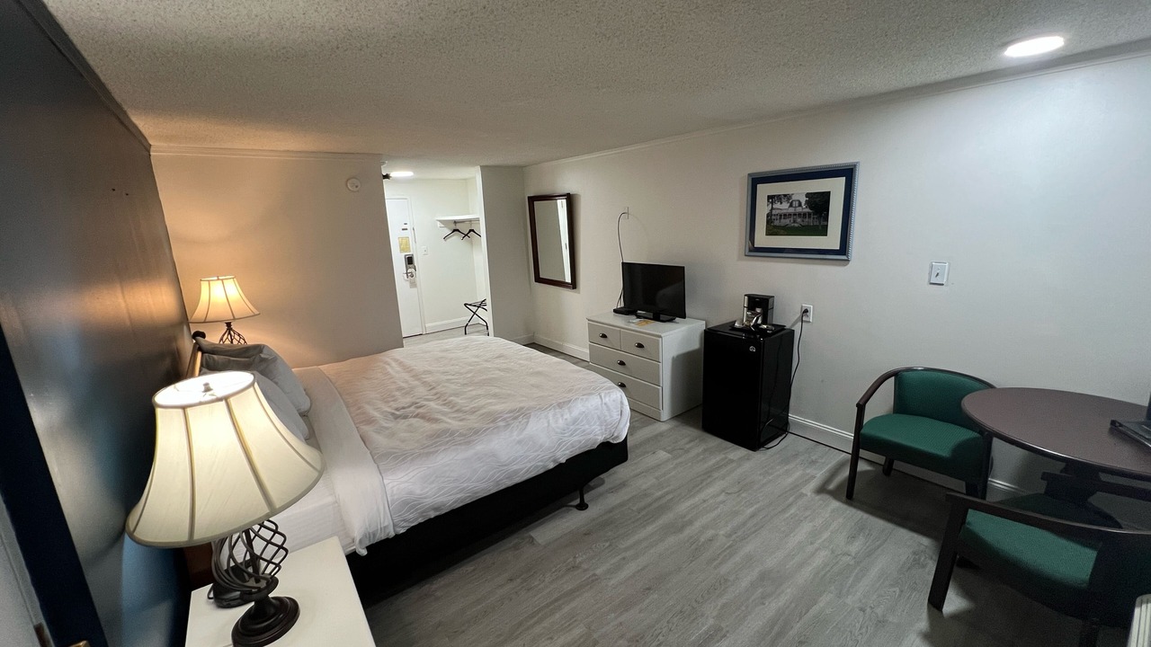 Photo of Bedroom in Mayville