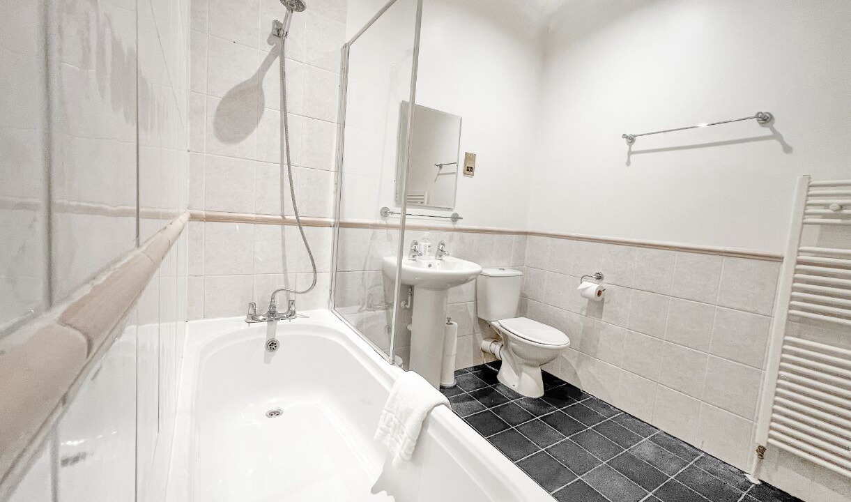Photo of Bathroom in Frampton