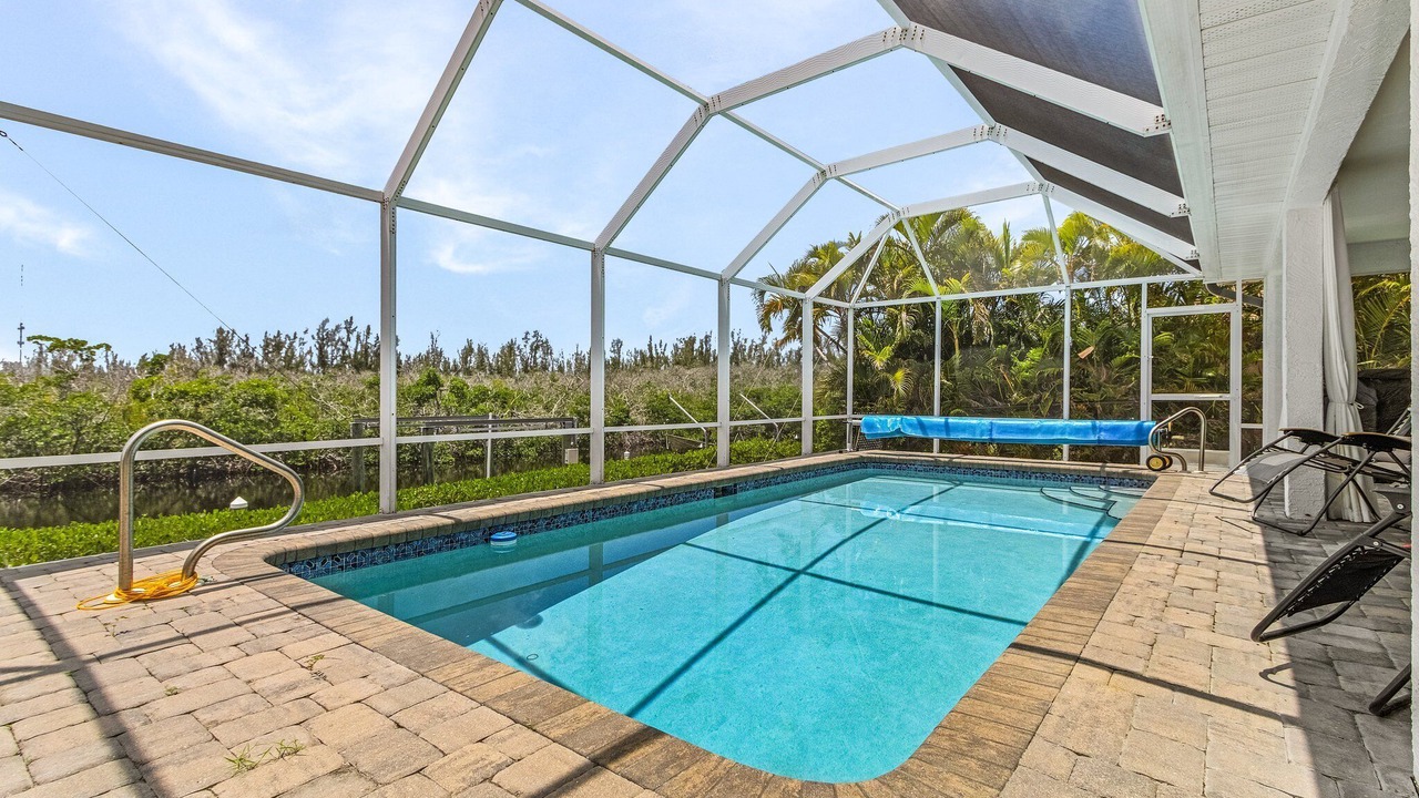 Photo of Outdoor in Pine Island Center
