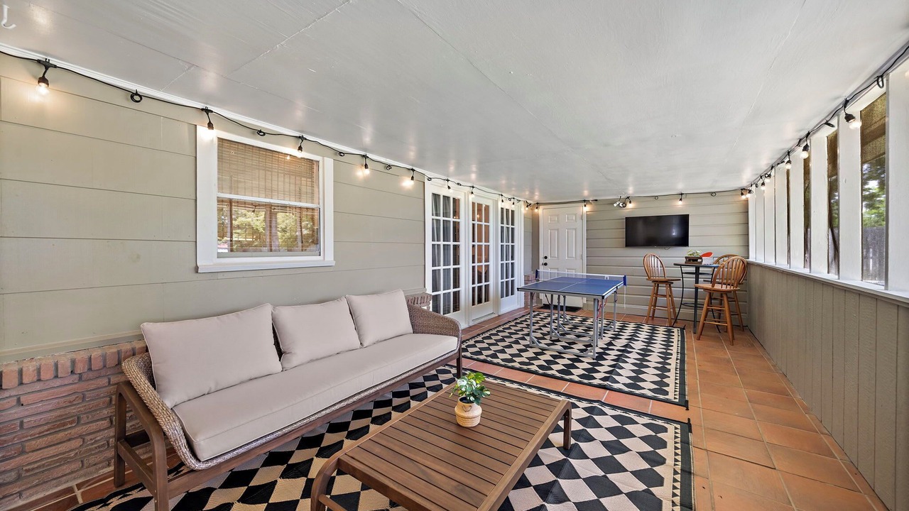Photo of Outdoor in Shoreacres