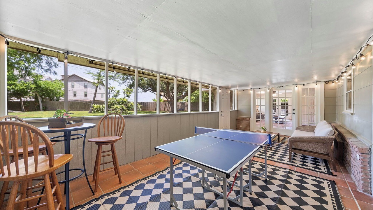Photo of Bedroom in Shoreacres