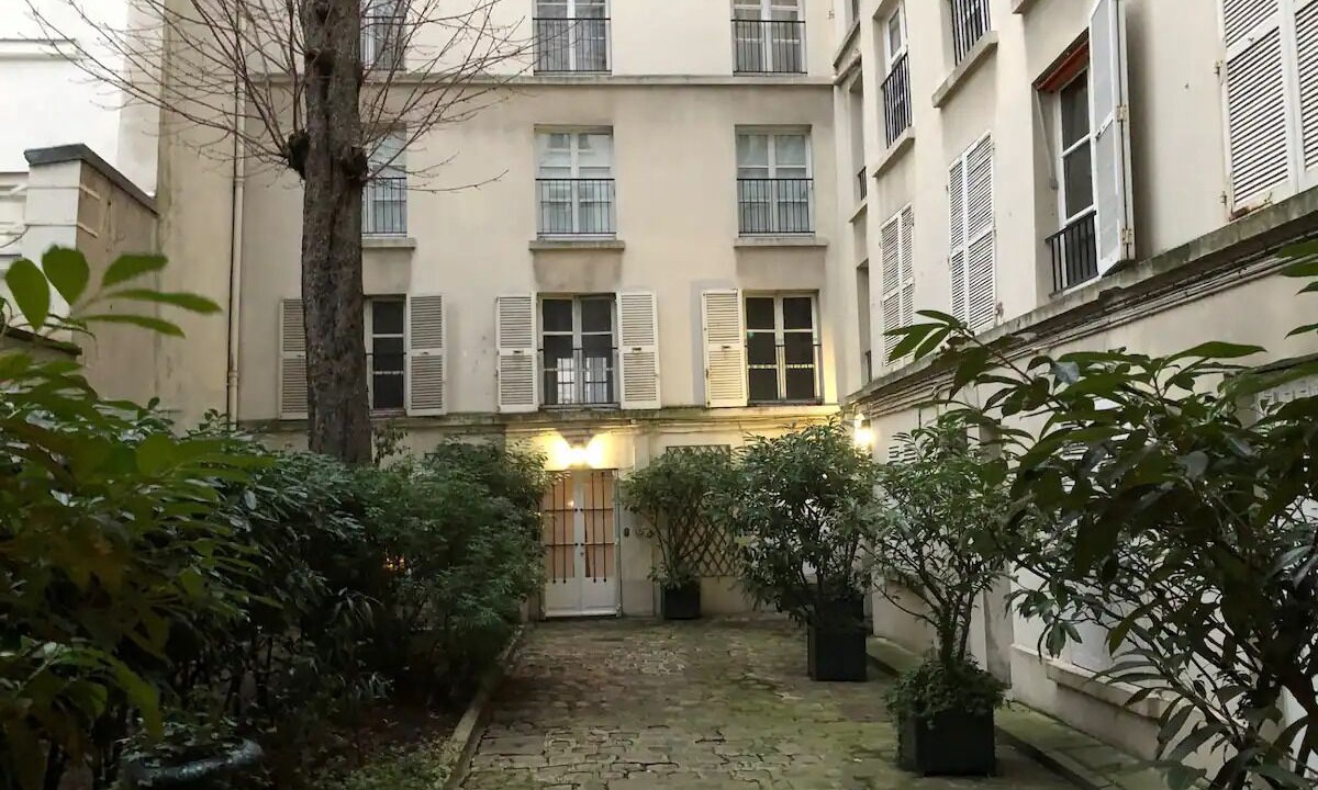 Photo of Outdoor in Notre-Dame-des-Champs