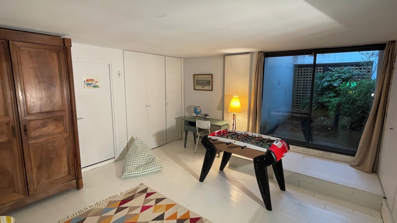 Photo of Bedroom in Vanves