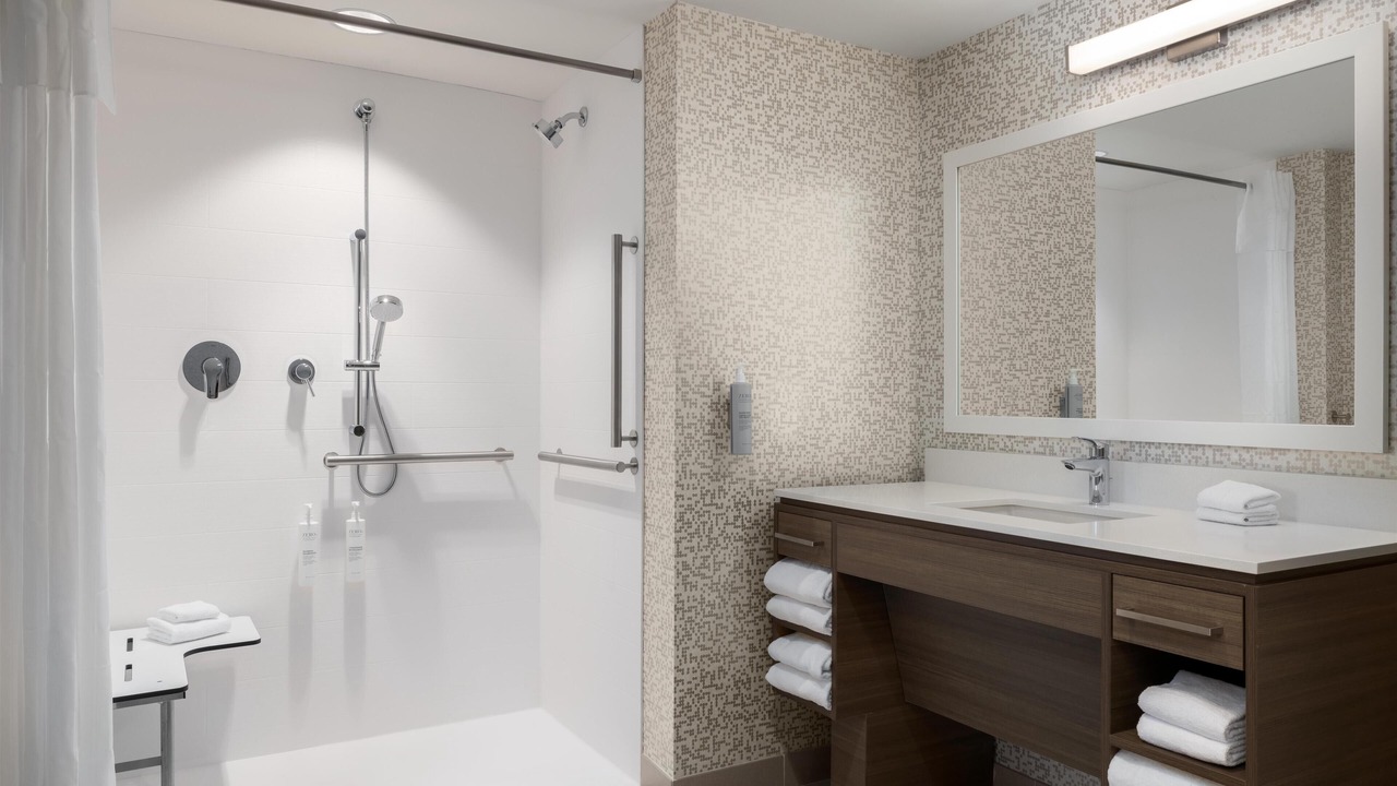 Photo of Bathroom in Norfolk - Virginia Beach