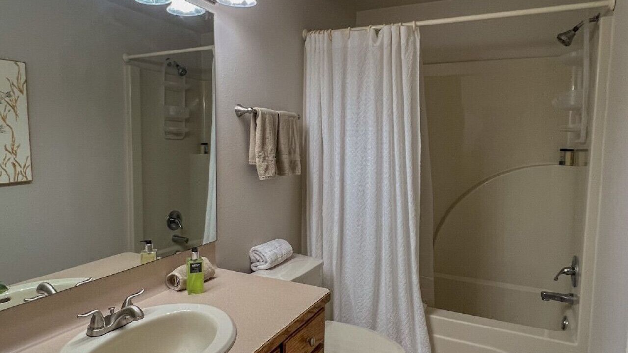 Photo of Bathroom in Negreet